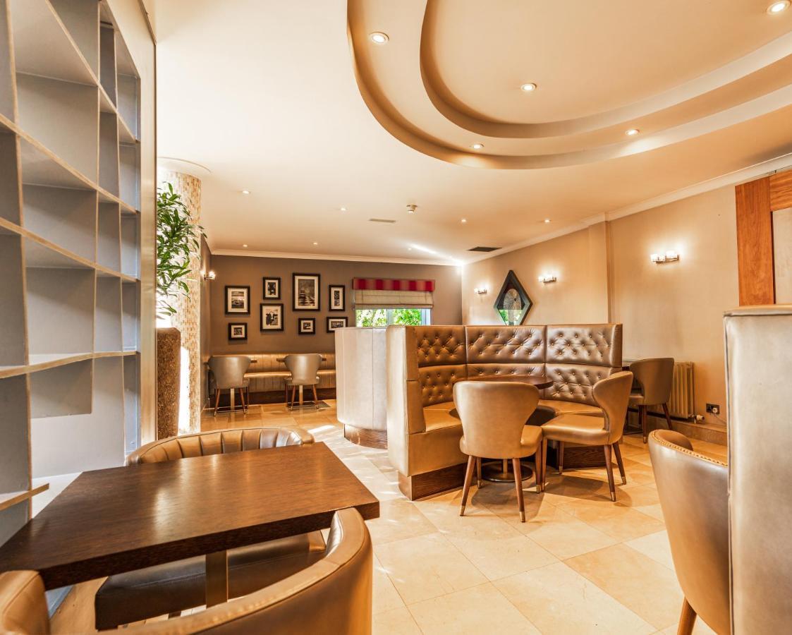 Wilton Hotel برايْ المظهر الخارجي الصورة
