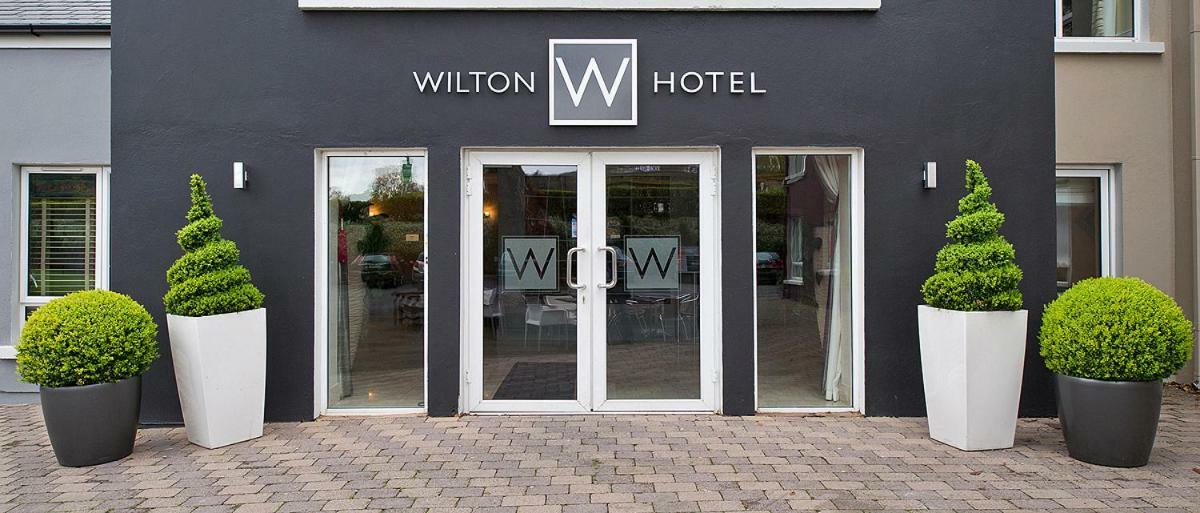 Wilton Hotel برايْ المظهر الخارجي الصورة