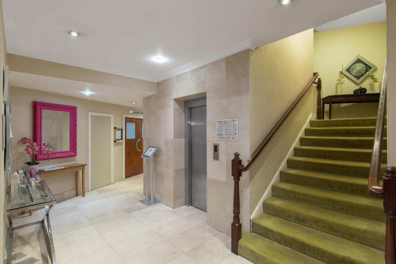 Wilton Hotel برايْ المظهر الخارجي الصورة